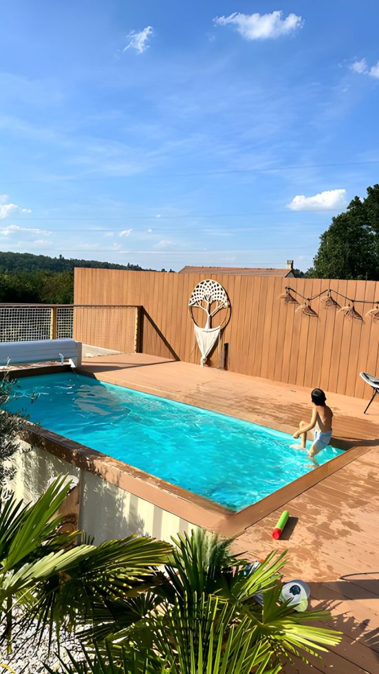 Piscine container réalisée par notre atelier : aquabox 5,00 m