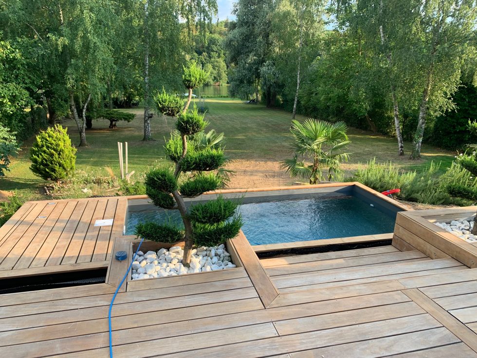 Piscine container réalisée par notre atelier : moins de 10 m²