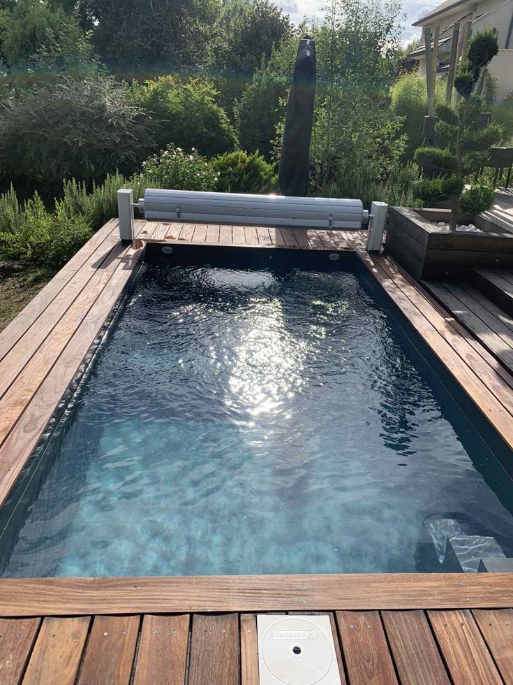 Piscine container réalisée par notre atelier : moins de 10 m²
