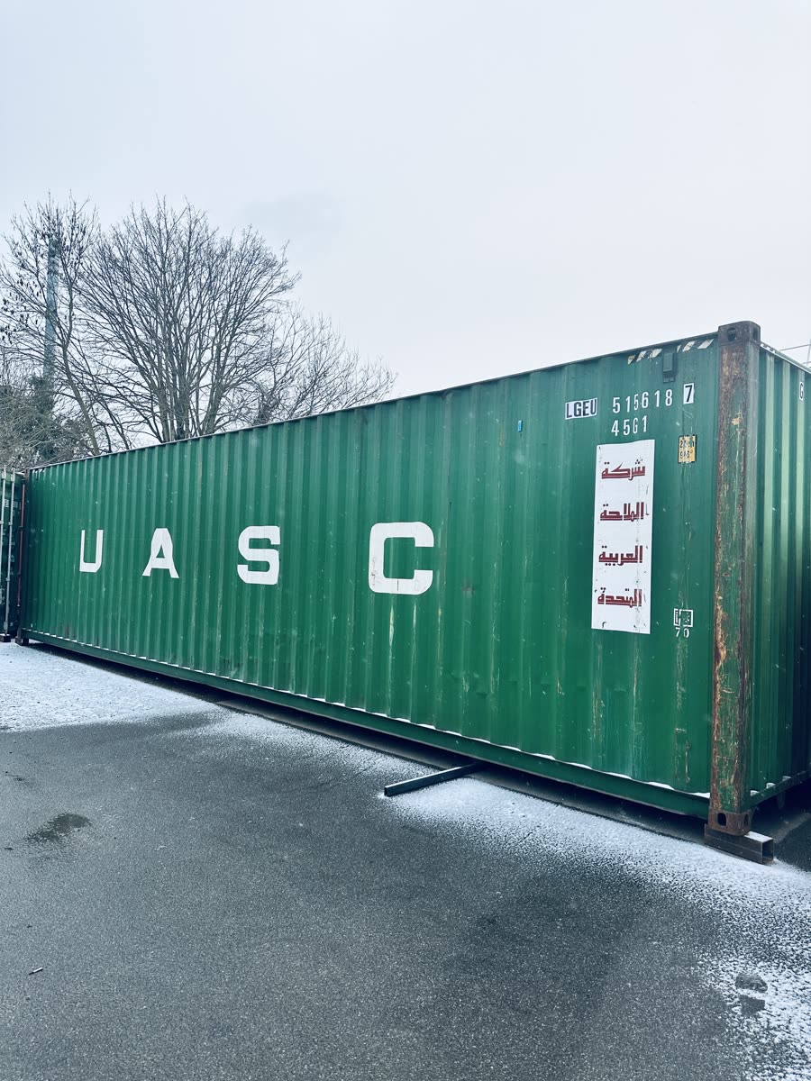 Container maritime d'origine